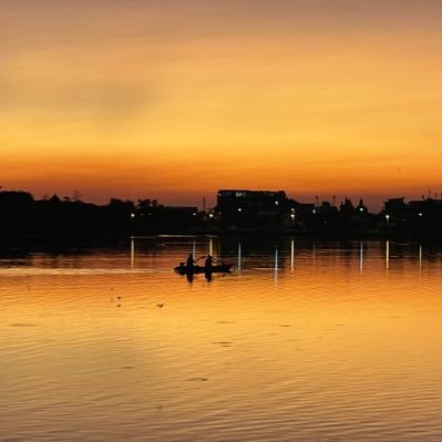 Tanap_tanp's profile picture. I’m a Lawyer