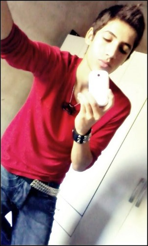 Ariano , 16 anos , Minhas paixões Free Step e Skate . 
Orkut ~ http://t.co/SnQ5237pn8