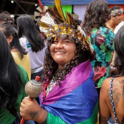 Atryz,  Atyvysta  Yndýgena  Potyguara, Fotografya, 
Fundadora:@indigenaslgbt_crateus
Comunycadora: @ApoinmeOficial