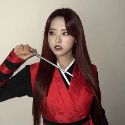 pictures, videos, gifs and more of loonas 12th member olivia hye