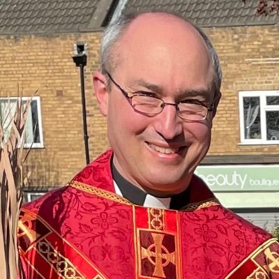 Husband, Father, Christian. Vicar of Bradwell & Porthill (Lichfield Diocese). Support NUFC, NY Mets & SCFC. Priest in the Sodality of Mary.