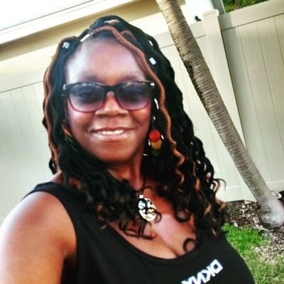 louise71594's profile picture. Love to - travel, reading, writing in my journal, theater, jazz, R&B, old school, dining out, shopping, museums