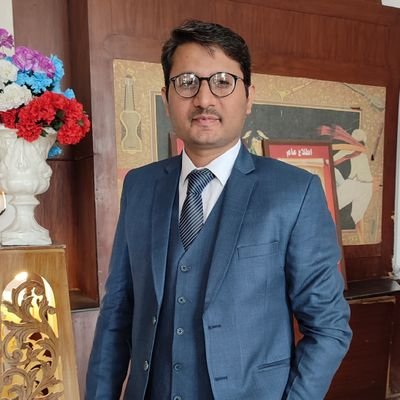 Ammar_Ahmey's profile picture. Proud Pakistani 🇵🇰 PhD Student at COMSATS 🎓, Insafian ⚖, D.E.O at Lahore High Court ⚖