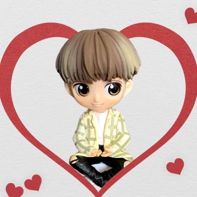雄大くんよりの箱推しです🎲 雄大くんのモグモグタイムが大好き💕いい大人ですが、仲良くして下さると嬉しいです✨ ライブなど一緒に行けるぐらい仲良くなれると嬉しいです✨🎲 人見知りなので、ガンガン声掛けて下さい✨フッ軽なので、行ける所には、行きます!!