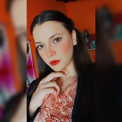 BlancaIbarrola8's profile picture. 