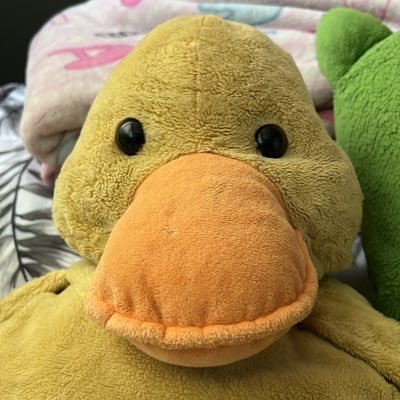 heykamill's profile picture. /And then the bruises started showing, Joined up in neat little lines/