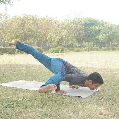 AashishMKkathet's profile picture. Hatha yogi