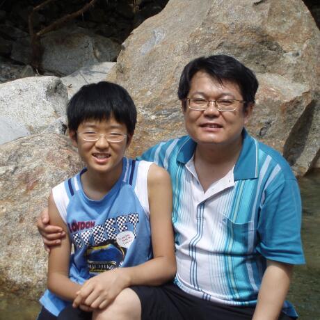 ych6598's profile picture. 노동자가 노동조합에 가입하는 것이 당연시되는 세상이 되었으면..., 특수고용이니 비정규니 하는 갈라침의 담벼락을 돈과 권력에 의하지 않고 우리 힘으로 무너뜨리고 싶다. 화물연대에서 일하고 있슴다.