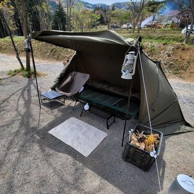 こんにちは♡melo.♪です‼️ゆるキャン△にハマり、そこからキャンプ🏕したくなった私‼️カヤックも大好きだし、自然も好き♡海も川も好き♡カメラ📷スマホ📱も好き♡キャンパーさんと仲良くなりたいです！バンドッグソロベースEX、AlphaSoloDX🏕副業とか興味ないですので他行ってください！#グリーン系キャンパー