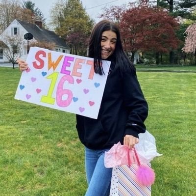 tomiuwumiau's profile picture. mimi y mar mis mayores amores