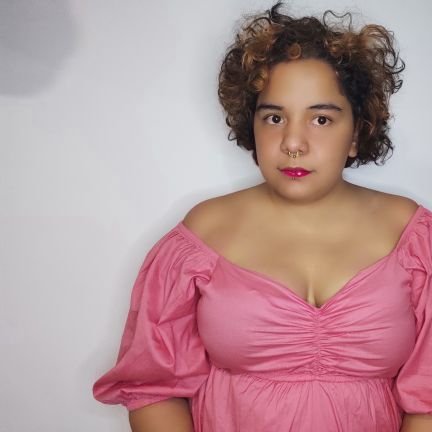 malidazos's profile picture. Ella. Feminista. Programadora. Gorda.