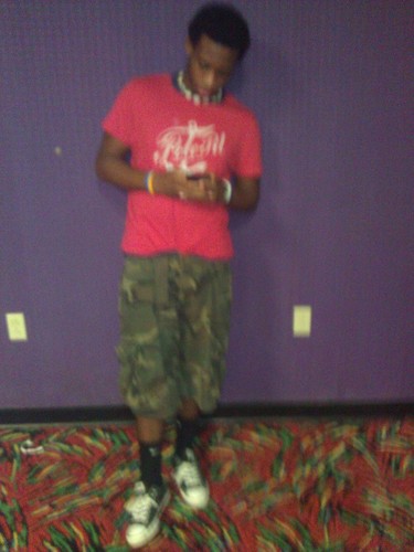 well lets c I dat always tryna change his swag up,like stay fresh loving money,like ballin  and music and if u wanna kno anything else juz fwm