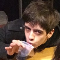 Joninhas (@_lazarentto) 's Twitter Profile