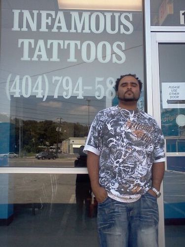 ATLANTA'S OWN BORN AND RAISED. 5 YEAR TATTOO ARTIST AND BODY PIERCING. 23 AND FROM DECATUR WHERE IT GREATER WHERE WE BE BOUT THAT PAPER. FOLLOW THE INK TRAIL!