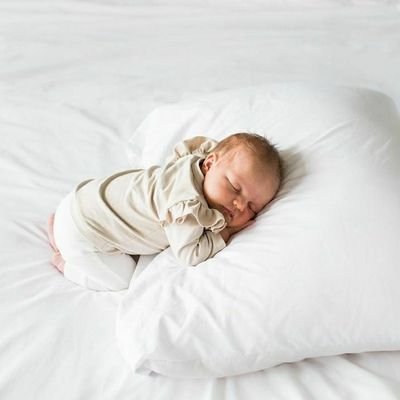 zahatherebano's profile picture. if i could get paid to sleep, i would have been trillionaire by now.