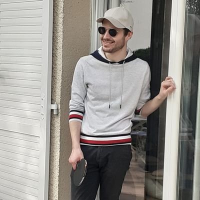 Simon_saith's profile picture. Linguistics, phonology, rhotics, the real trinity. 
25
🇫🇷
🇬🇧🏴󠁧󠁢󠁳󠁣󠁴󠁿
M2 LADL, Tours
#Normandetconquérant