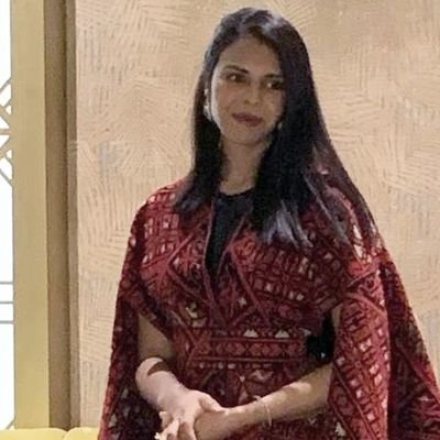 Nayalkoon's profile picture. كتابة وموسيقى وإبداع 
#جوده_حياة الانسان قيمه عليا 🤍