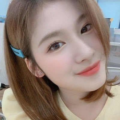 - cupcake shop ✿ ᜊ ʚ ⤷‧₊˚ ⌗sana,joy,yeji :: buying and trading ! ❝ 사랑해 ! ❞ ࿐ ⌗ PayPal f&f only ! WTS only