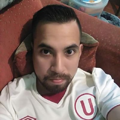 General Manager @U1924eSports ex(CEO / Manager) #polaristeampe 🇵🇪 | 🎙Caster PBP | 🧑‍💻 Jefe sist, proy y transf. digital | #esports 🎮 y @Universitario 💛