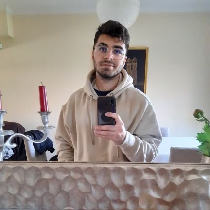 20YearsOld:Student📚
mechanical engineer🚘
Sintra, Lisbon🇵🇹
new here🙋♂️
