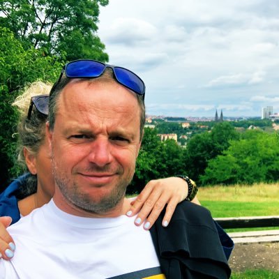 Jsem Čech🇨🇿, který věří v přátelskou Evropu🇪🇺 Vážím si svobody a obdivuju Václava Havla✌️Baví mě twiter A strašně fandím Svobodné Ukrajině 🇺🇦