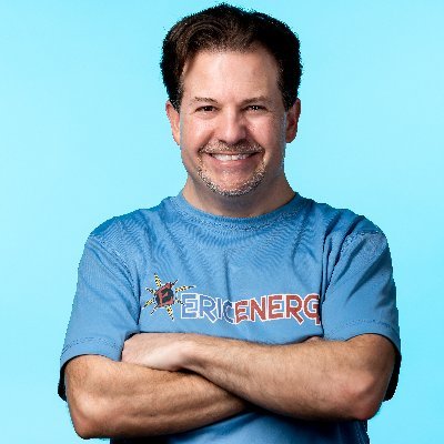 Eric is the premier science entertainer in the MD/DC/NoVa area.  With over 20 yrs of party, camp and stage experience, Eric is a master at making learning fun!