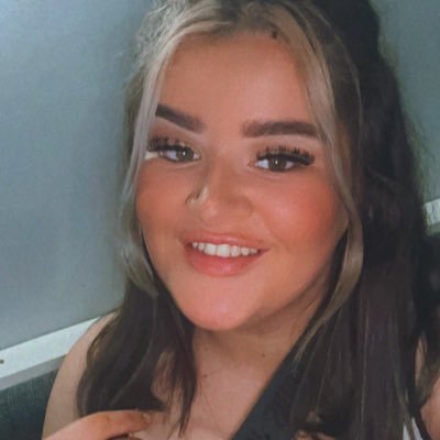 tay_hxx's profile picture. 