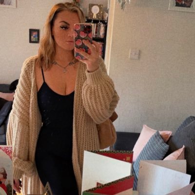 Jess_Rosewarne's profile picture. 