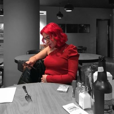 delirmisiim's profile picture. senin vazgeçişin tercihti benimki mecburiyet 💣❗


💛❤

∞