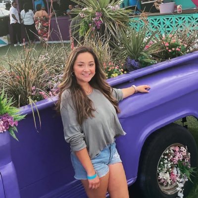 HannahMccurtain's profile picture. | love God love people |