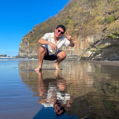 ticas1137's profile picture. Vibing & Thriving