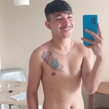 🇧🇷🇨🇵
23 @nos 🎉
Fortal City 🏖
@riano ♈️
LGBTQIA+ 🌈