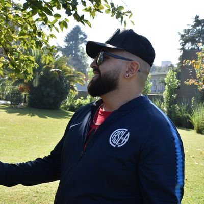 Un día mas es un día menos ✨

Soy de Boedo 💙❤️