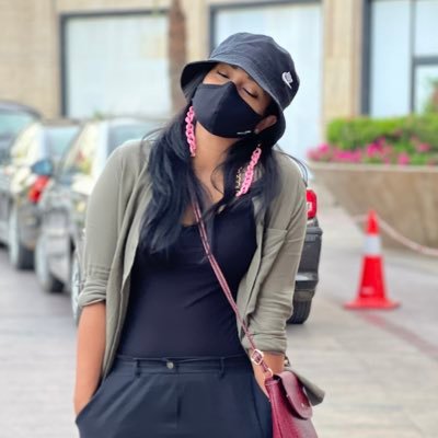 PriyankaDatta's profile picture. That's what I do. I drink and I know things.