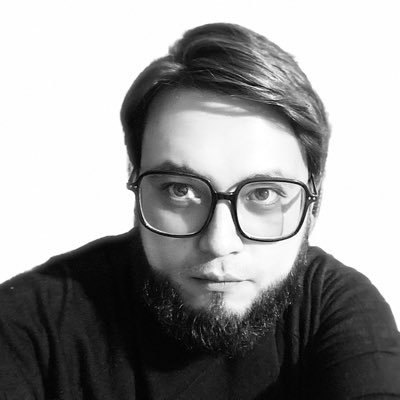 Historiador, profesor, columnista, analista de TV por necesidad, Nicolaita, obradorista, moreno, comunista por convicción. De todo en el SMRTV.