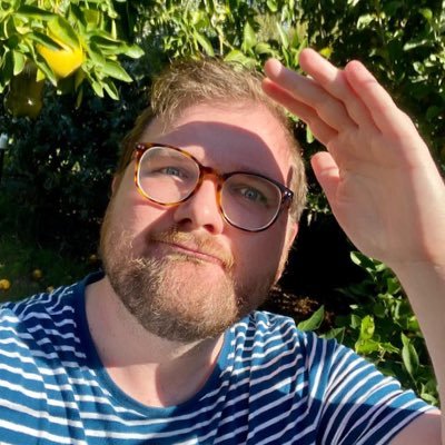 standKiz's profile picture. Ask me for my alt!