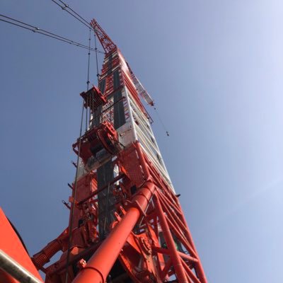 関東でクローラクレーンのオペやってます🏗  クレーン垢専用🏗無言フォロー失礼します。