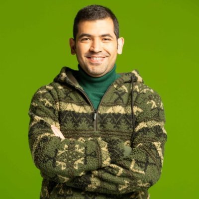 همبنیانگذار و مدیرعامل آروانکلاد @ArvanCloud |
نویسنده و کارگردان تآتر |
شهروندی با اندام و هوشی متوسط |