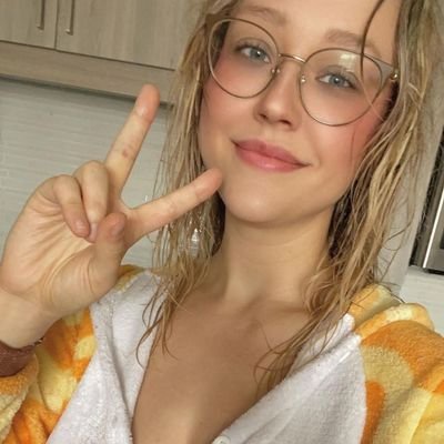 Ashleylinda1611's profile picture. I'm me