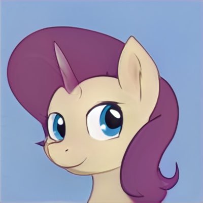 Member of Pony Family: @FtmPony