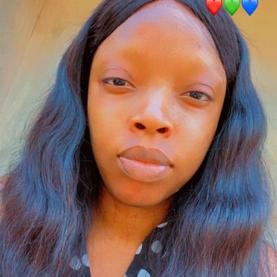 CynthiaEvbuomw1's profile picture. 