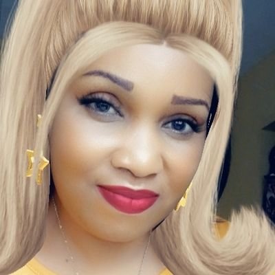 Ellagoldk's profile picture. A queen and more.