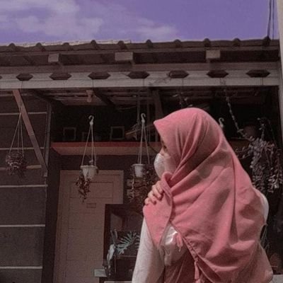 yantik1878's profile picture. 