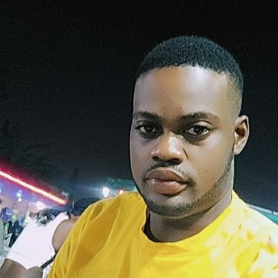 EluemelemB1's profile picture. Let plsy