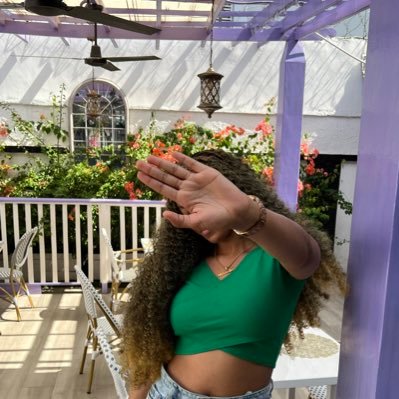 Adeniola2's profile picture. 