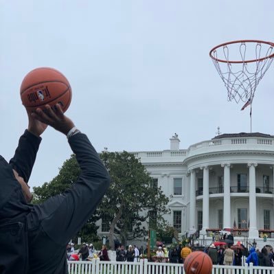 Ball is Indeed Life /// Fmr. National Press Secretary @TheDemocrats | #NOLA vs. Everybody. Views are all me. All me forreal.