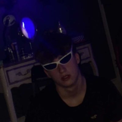 AKA_bubby's profile picture. 1v1 me on fortnite