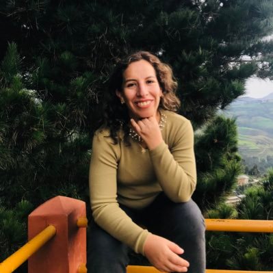 Madre emprendedora y luchadora por sus objetivos. 
🥰🌸