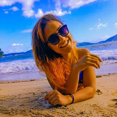Ruiva
libriana
Corinthiana
técnica ambiental
estudante de Biologia
casada