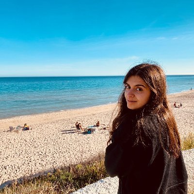 f82834980's profile picture. living the life ✨